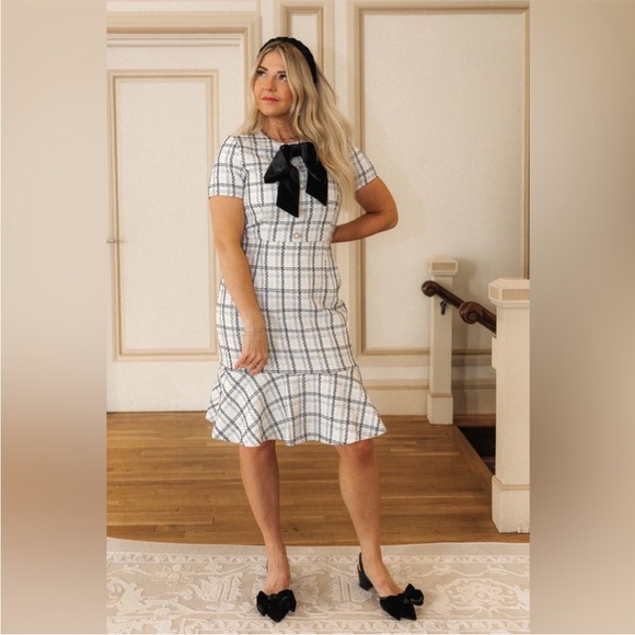 Ivy City Co Tweed Midi Dress Black White Bow Modest Feminine Size S - Picture 2 of 13